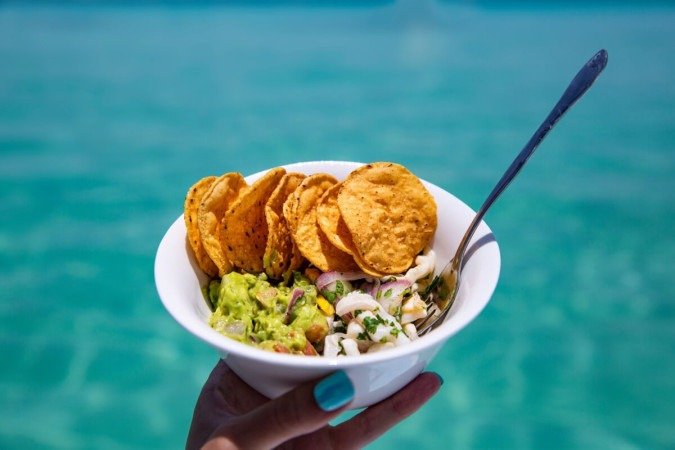 Ceviche de peixe com guacamole (Imagem: N K | Shutterstock) - (crédito: EdiCase) Ceviche de peixe com guacamole (Imagem: N K | Shutterstock) - (crédito: EdiCase)