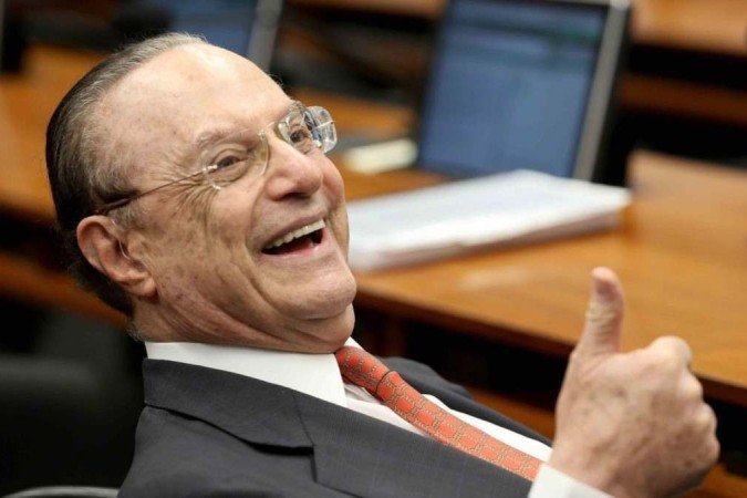Suíça deve devolver para o Brasil R$ 80 milhões de contas de Paulo Maluf no país europeu - (crédito: Wilson Dias/ABr) Suíça deve devolver para o Brasil R$ 80 milhões de contas de Paulo Maluf no país europeu - (crédito: Wilson Dias/ABr)