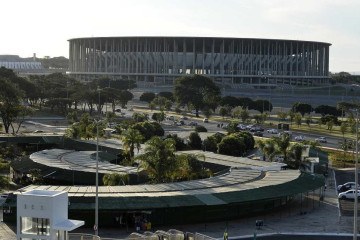 Construções ao redor do Mané Garrincha são questionadas por especialistas e geram polêmica na cidade -  (crédito: Minervino Júnior/CB/D.A. Press)