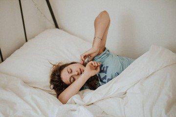 Dormir bem é essencial para uma vida melhor -  (crédito: Kinga Howard/ Unsplash)