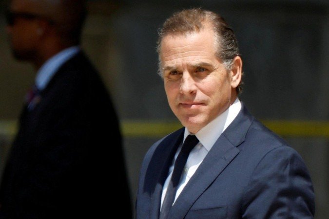 O presidente dos EUA, Joe Biden, com seu filho, Hunter Biden, e sua irmã, Valerie Biden Owens -  (crédito: Reuters)