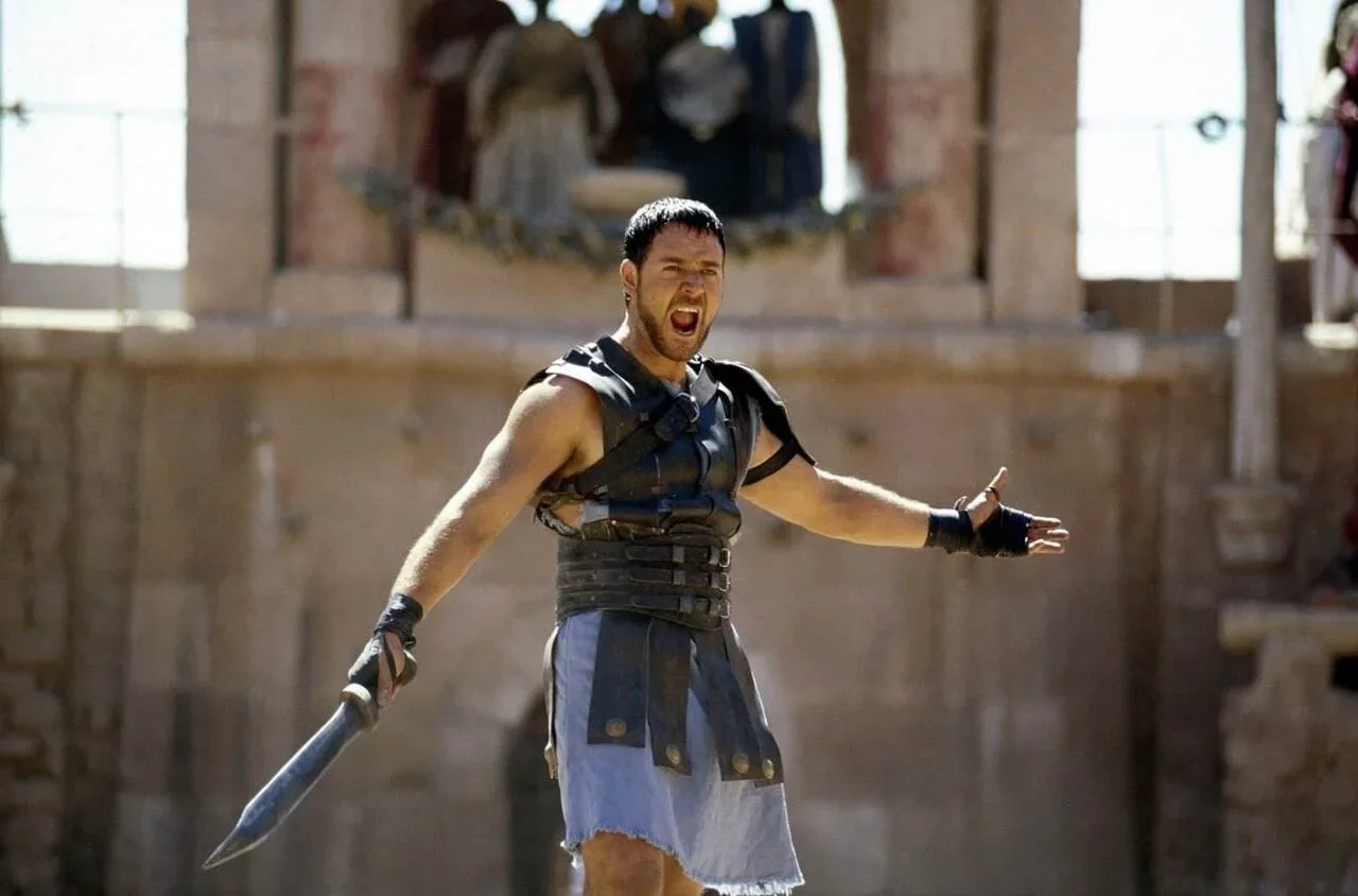 Os fãs que esperam a sequência de 'Gladiador' podem ficar tranquilos. As filmagens do segundo filme da franquia serão retornadas no início de dezembro, de acordo com a Variety. -  (crédito: Divulgação/Universal Pictures)