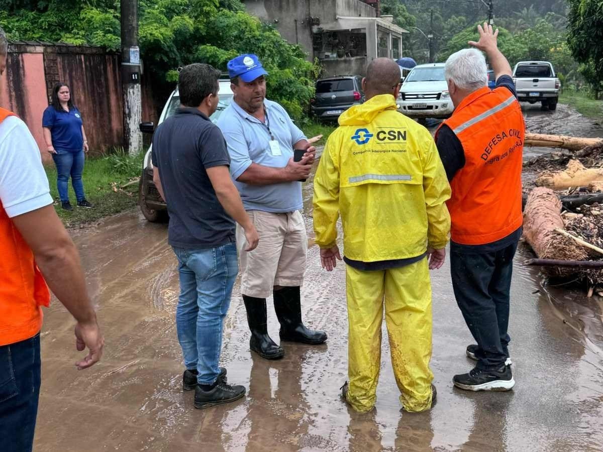 Chuvas deixam dois mortos e 300 desabrigados em Angra dos Reis; prefeitura decreta emergência