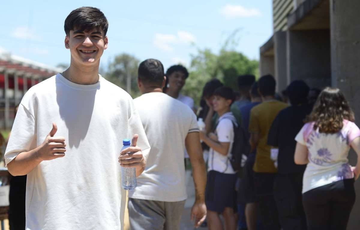 Prova do PAS 2 na UnB. Estudante Enzo Marinho.