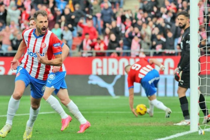 Girona deixa o Barcelona sem chão no Espanhol  -  (crédito:  AFP via Getty Images)