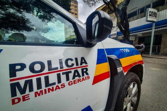 Polícia Militar foi acionada via 190 por vizinhos que escutaram confusão  -  (crédito: Leandro Couri/EM/D.A Press)