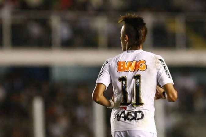 Neymar pede para presidente 'aposentar' camisa 11 do Santos -  (crédito: Foto: Divulgação/Santos)