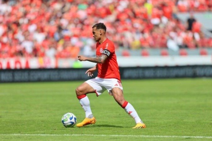 Alan Patrick comemora gol pelo Internacional no Campeonato Brasileiro -  (crédito:  ricardo duarte)