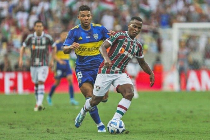 Meia do Fluminense teve acompanhamento especial no clube - (crédito: Lucas Mercon) Meia do Fluminense teve acompanhamento especial no clube - (crédito: Lucas Mercon)