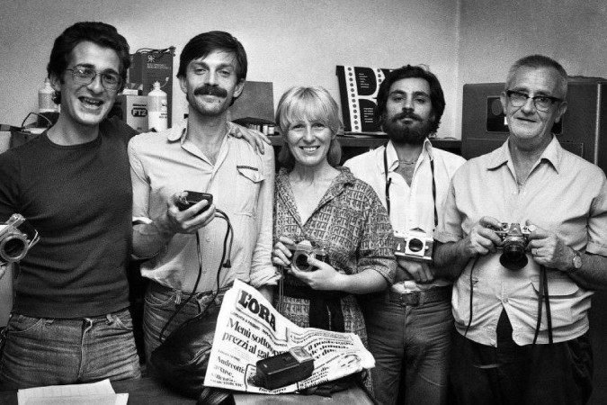 Os fotógrafos do jornal italiano L'Ora, famoso por suas investigações sobre a máfia - (crédito: Getty Images) Os fotógrafos do jornal italiano L'Ora, famoso por suas investigações sobre a máfia - (crédito: Getty Images)