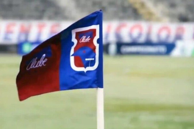 Justiça autorizou o leilão da sub-sede da Kennedy -  (crédito: Foto: Arquivo/Paraná)