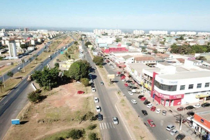 A nova via vai ligar os bairros de Valparaíso 1 e 2, separados pela rodovia federa - (crédito: Prefeitura de Valparaíso de Goiás ) A nova via vai ligar os bairros de Valparaíso 1 e 2, separados pela rodovia federa - (crédito: Prefeitura de Valparaíso de Goiás )