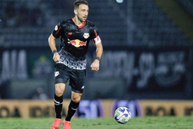 Léo Ortiz manifesta desejo de jogar no Flamengo -  (crédito: Foto: Ari Ferreira/Red Bull Bragantino)