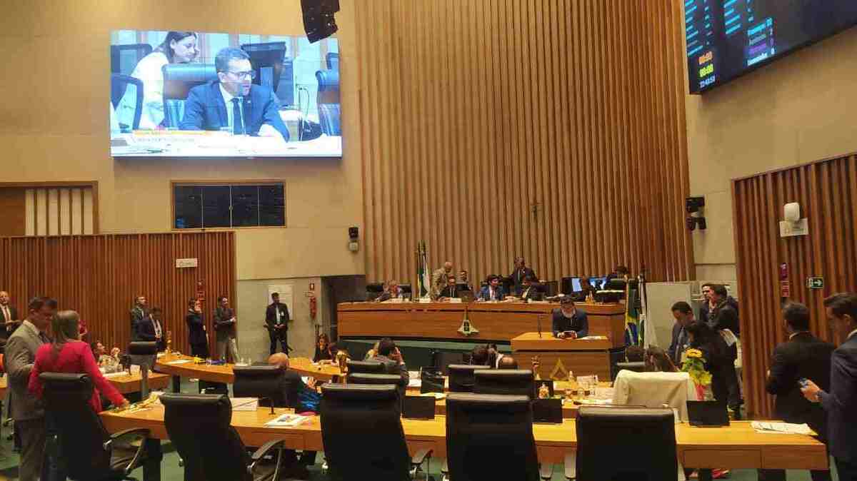 O governo local destrinchou a LOA em R$ 37,8 bilhões, que são provenientes de arrecadação de tributos e impostos.
 -  (crédito: Suzano Almeida)