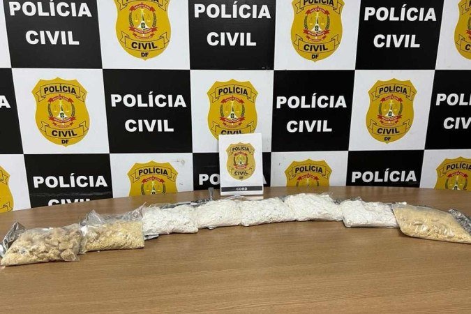 Apreensão foi realizada pela Coordenação de Repressão às Drogas (CORD) da Polícia Civil do Distrito Federal - (crédito: Reprodução/PCDF) Apreensão foi realizada pela Coordenação de Repressão às Drogas (CORD) da Polícia Civil do Distrito Federal - (crédito: Reprodução/PCDF)