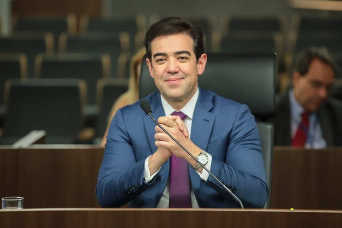Ministro Bruno Dantas, reeleito por mais um mandato à frente do Tribunal de Contas da União