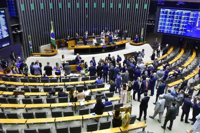 No PPA, estão previstos R$ 13,3 trilhões em investimentos públicos para o período de quatro anos - (crédito: Reprodução/Zeca Ribeiro/Câmara dos Deputados) No PPA, estão previstos R$ 13,3 trilhões em investimentos públicos para o período de quatro anos - (crédito: Reprodução/Zeca Ribeiro/Câmara dos Deputados)