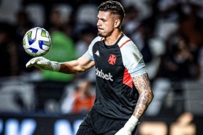 Ivan fez apenas quatro jogos e tem presença incerta no Vasco para o ano que vem -  (crédito: Foto: Leandro Amorim/Vasco)