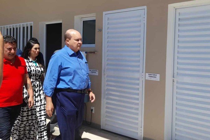 Governador visitou os espaços inaugurados e cumprimentou funcionários e crianças das escolas - (crédito: LetÃcia Mouhamad/CB/D.A Press) Governador visitou os espaços inaugurados e cumprimentou funcionários e crianças das escolas - (crédito: LetÃcia Mouhamad/CB/D.A Press)