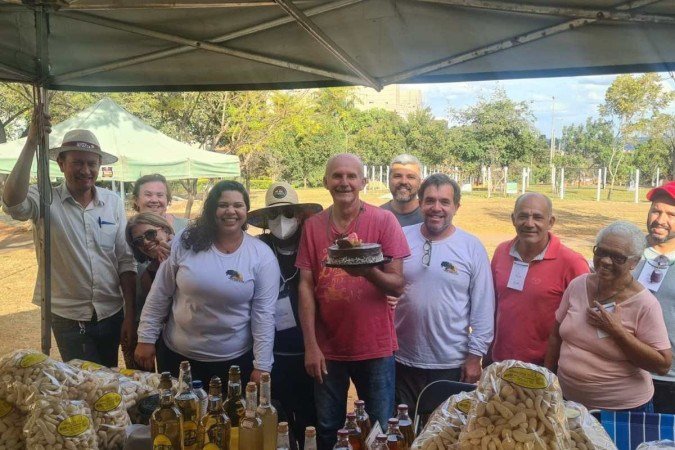 Feira Especial de Arte une artesanato, música, dança, e sabores especiais no Sudoeste neste sábado (16/12) - (crédito: Arquivo pessoal) Feira Especial de Arte une artesanato, música, dança, e sabores especiais no Sudoeste neste sábado (16/12) - (crédito: Arquivo pessoal)