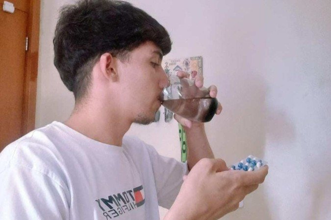 Calor e secura pioram rinite de Diogo Freitas, que tem ficando insone - (crédito: Arquivo pessoal ) Calor e secura pioram rinite de Diogo Freitas, que tem ficando insone - (crédito: Arquivo pessoal )