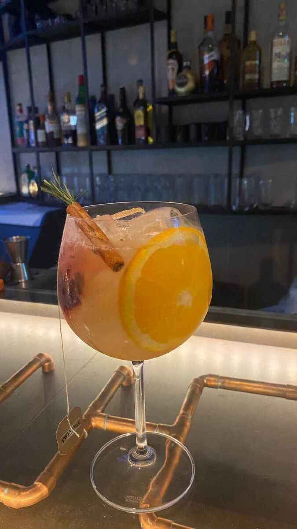 Tropical Gin (Autoral Duo Design Drinks)