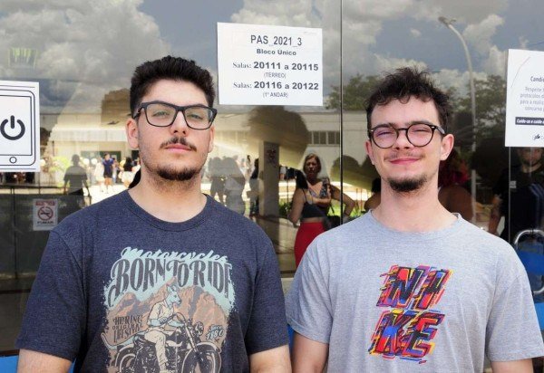  17/12/2023. Crédito: Minervino Júnior/CB/D.A Press. Brasil.  Brasilia - DF. Provas da terceira etapa do PAS UNB 2021/2023 no Campus Darcy Ribeiro na UNB. Pablo Gondim e Nathan Falcão