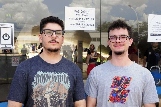  17/12/2023. Crédito: Minervino Júnior/CB/D.A Press. Brasil.  Brasilia - DF. Provas da terceira etapa do PAS UNB 2021/2023 no Campus Darcy Ribeiro na UNB. Pablo Gondim e Nathan Falcão