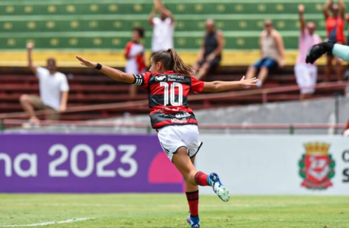 Flamengo vence o Botafogo e é campeão da Copinha Feminina