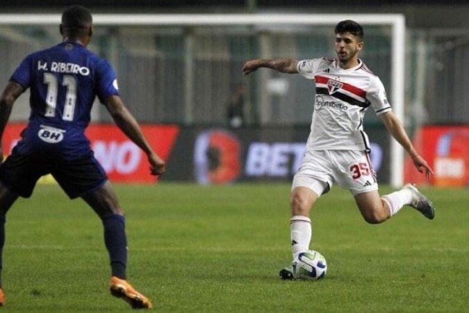 Beraldo joga profissionalmente no São Paulo desde 2022 -  (crédito: Foto: Rubens Chiri/saopaulofc.net)