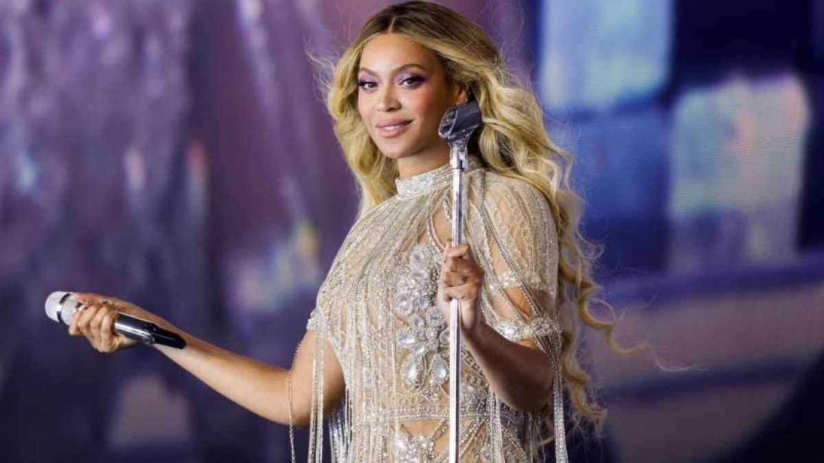 Beyoncé 'trola' fãs ao citar Brasil em vídeo que simula anúncio de turnê