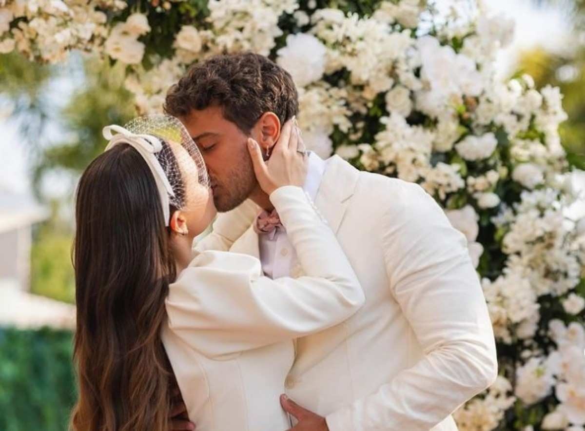 Larissa Manoela e André Luiz Frambach se casam: 'Estamos destinados a ser'