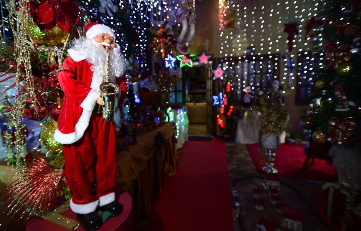 Decorações de Natal em Brasília encantam moradores e atraem visitantes