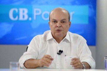 Previsão é de que chefe do Executivo local deixe o hospital nesta sexta-feira (8/3) -  (crédito:  Ed Alves/CB/DA.Press)