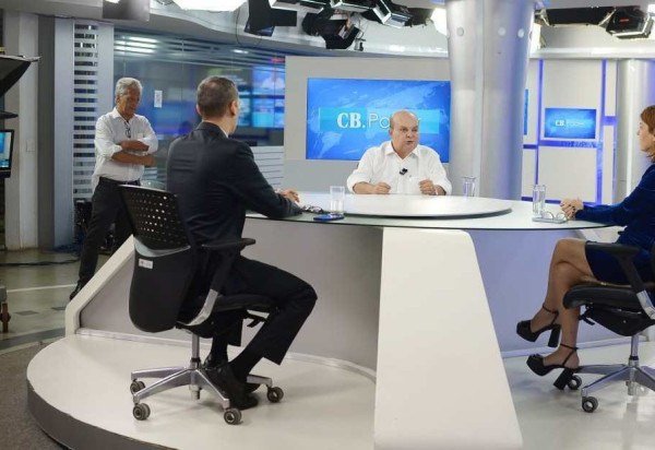  19/12/2023 Credito: Ed Alves/CB/DA.Press. Cidades. Cb Poder recebe o governador do DF, Ibaneis Rocha. 