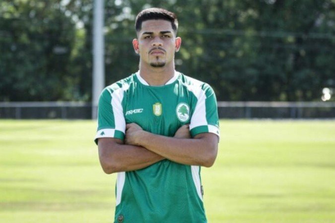 Mizael disputará o Cariocão pela primeira vez na carreira -  (crédito: Foto: Eduardo Neves/Boavista)