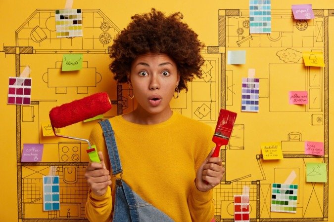 Antes de iniciar qualquer trabalho, peça para um profissional realizar uma avaliação cuidadosa das áreas a serem reformadas (Imagem: Cast Of Thousands | Shutterstock) - (crédito: EdiCase) Antes de iniciar qualquer trabalho, peça para um profissional realizar uma avaliação cuidadosa das áreas a serem reformadas (Imagem: Cast Of Thousands | Shutterstock) - (crédito: EdiCase)