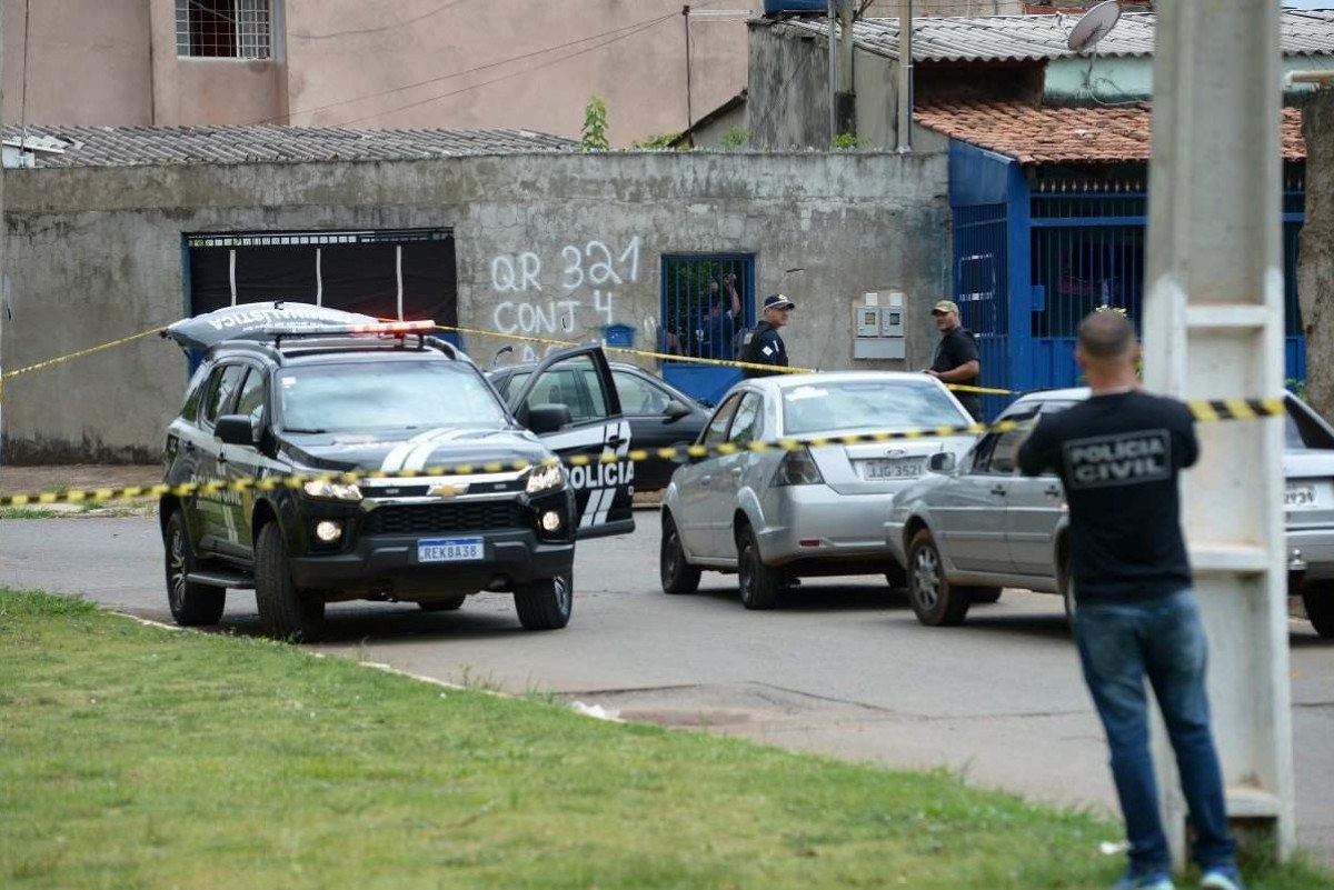 Homem mata irmo e sobrinho durante briga de famlia em Samambaia.    