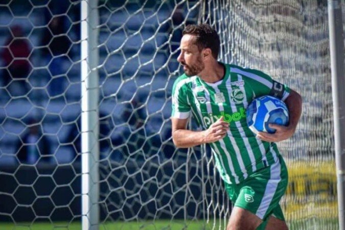 Nenê seguirá no Juventude por mais uma temporada - (crédito: Foto: Gabriel Tadiotto/ECJuventude) Nenê seguirá no Juventude por mais uma temporada - (crédito: Foto: Gabriel Tadiotto/ECJuventude)