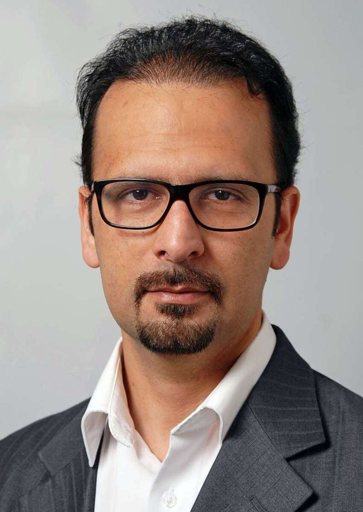 Mahmood Amiry-Moghaddam, diretor da organiza&ccedil;&atilde;o Iran Human Rights (IHR)