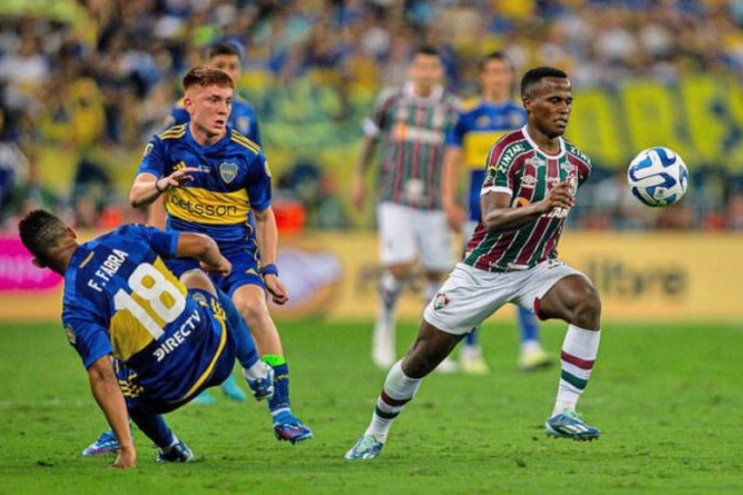 Torcida do Fluminense feliz com a campanha da Libertadores, mas clube terá que pagar quase R$ 200 mil à Conmebol - Foto: Marcelo Gonçalves/Fluminense -  (crédito:  MARCELO GONCALVES / FLUMINENSE)