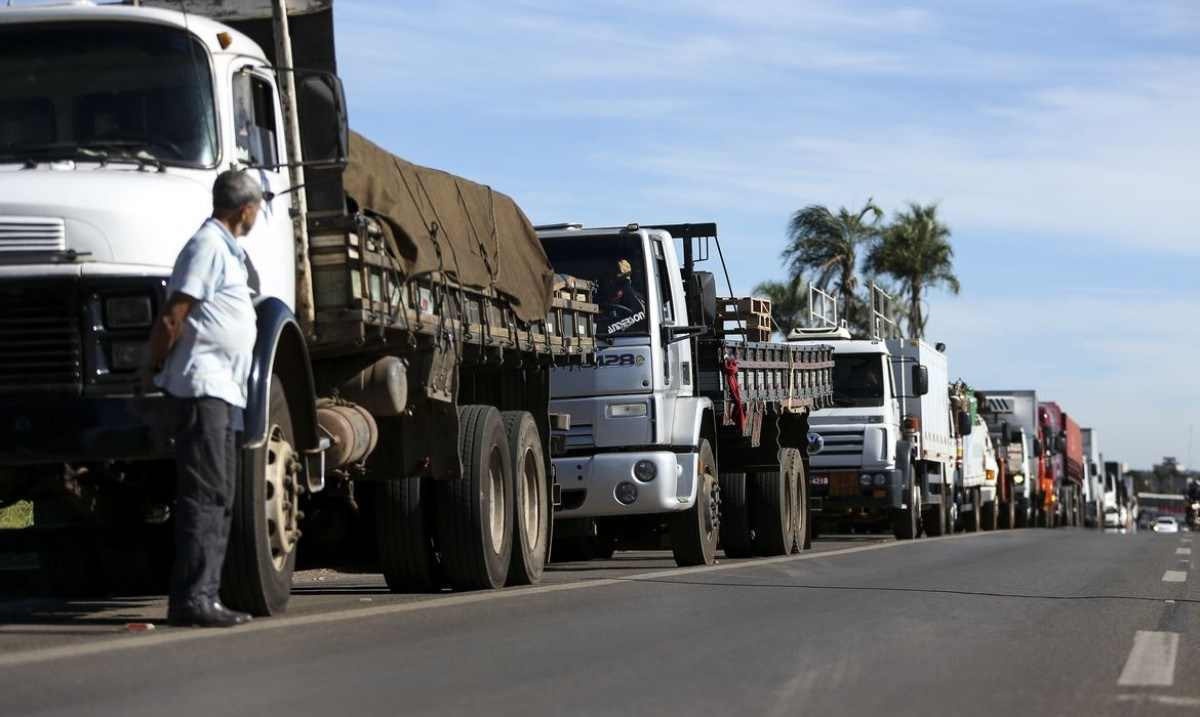 Prazo para exame toxicológico de motoristas termina nesta quinta (28/12)