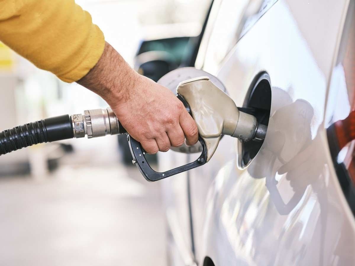 Etanol está mais competitivo em relação à gasolina em 9 Estados e no DF