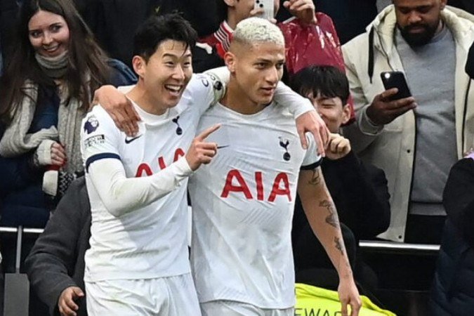 Tottenham vem de vitória por 2 a 1 sobre o Everton; Richarlison e Son marcaram  -  (crédito: Foto: GLYN KIRK/AFP via Getty Images)