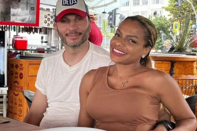 O casal foi flagrado almoçando juntos em Copacabana, na Zona Sul do Rio - (crédito: Observatorio dos Famosos) O casal foi flagrado almoçando juntos em Copacabana, na Zona Sul do Rio - (crédito: Observatorio dos Famosos)