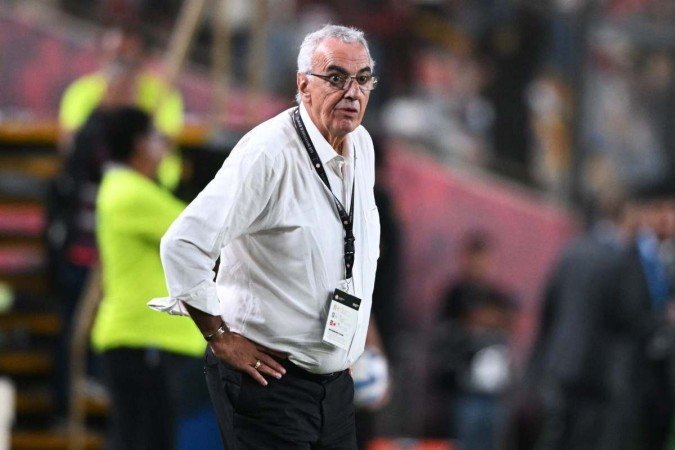 Técnico Jorge Fossati assume a seleção peruana para o ciclo de Copa América e Eliminatórias para a Copa do Mundo de 2026 -  (crédito: Ernesto Benavides/AFP)