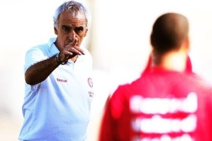 Jorge Fossati, que já treinou o Internacional, assume o comando do Peru - (crédito: Foto: Alexandre Lopes/Internacional) Jorge Fossati, que já treinou o Internacional, assume o comando do Peru - (crédito: Foto: Alexandre Lopes/Internacional)
