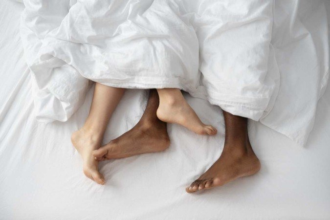 O contágio do Shigella sonnei se dá por meio do sexo oral quando os parceiros põem a língua na pele, preservativo ou em objetos que contenham partículas, visíveis ou não, de fezes - (crédito: Reprodução/Freepik) O contágio do Shigella sonnei se dá por meio do sexo oral quando os parceiros põem a língua na pele, preservativo ou em objetos que contenham partículas, visíveis ou não, de fezes - (crédito: Reprodução/Freepik)