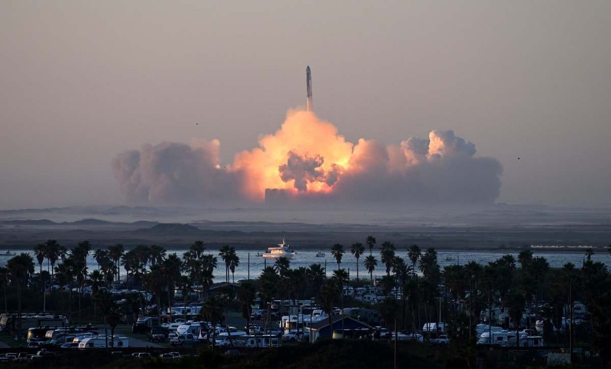 EUA lançam avião espacial militar secreto com ajuda da SpaceX