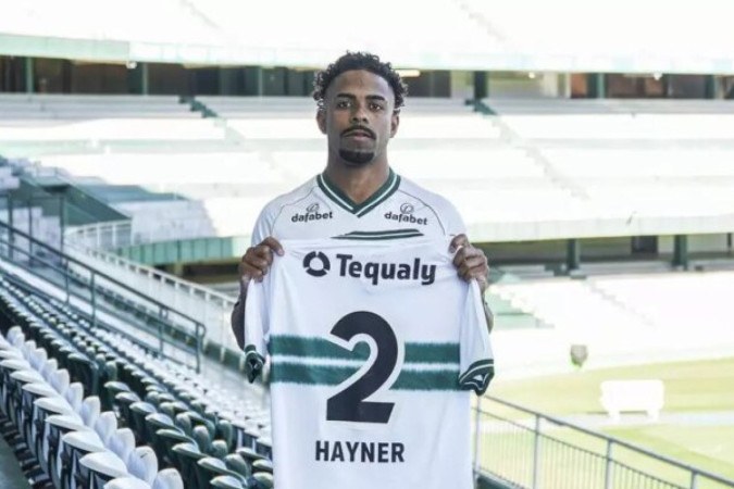 Hayner defendeu o Coritiba em 2023 e agora será jogador do Santos - Coritiba - Rafael Ianoski Coritiba -  (crédito: Foto: Rafael Ianoski/Coritiba)